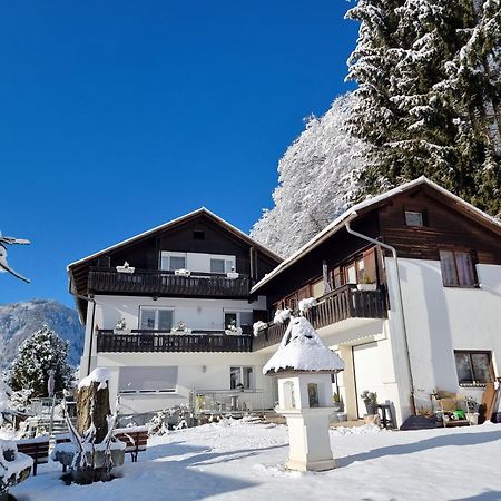 Ferienhaus Burgblick Treffen Dış mekan fotoğraf