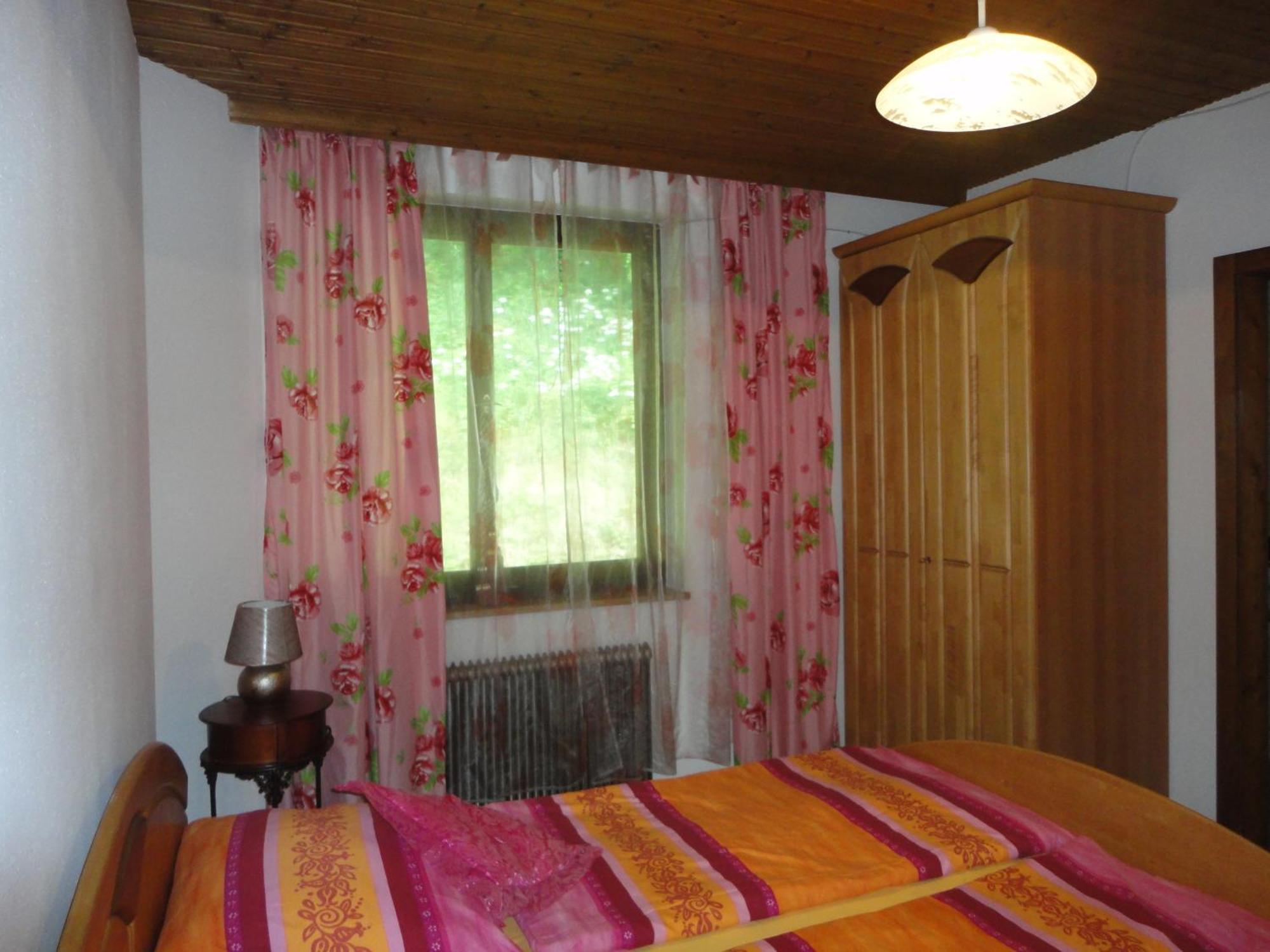 Ferienhaus Burgblick Treffen Oda fotoğraf